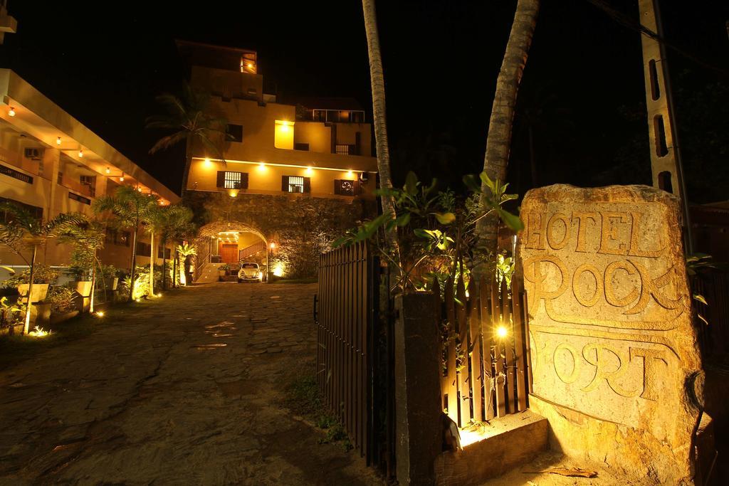 Rock Fort Beach Resort Unawatuna Esterno foto