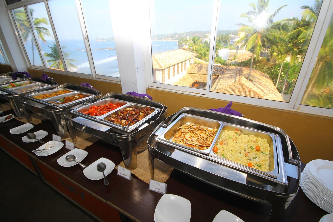 Rock Fort Beach Resort Unawatuna Esterno foto